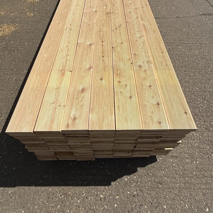Canadian-Larch-grooved-deck-Timberulove-1.jpg