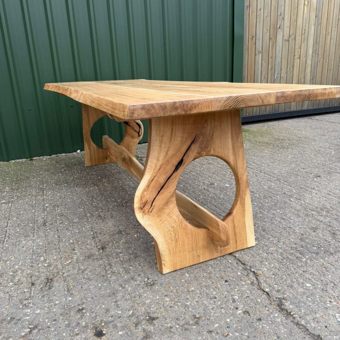 Solid Oak Kiln Dried Garden table